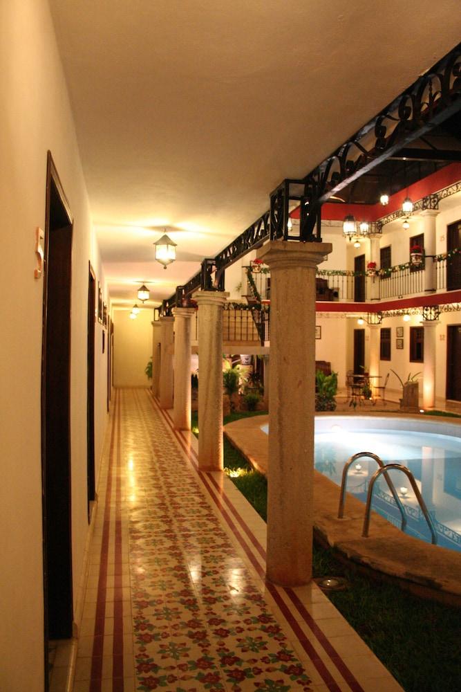 La Aurora Hotel Colonial Вальядолід Екстер'єр фото
